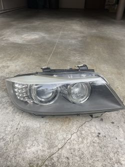 BMW E90 Headlight