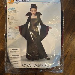 Kids Vampire Costume 8/10
