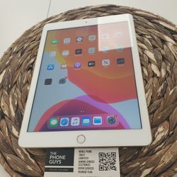 Apple iPad 5th Gen (Unlocked) - Pre Owned 