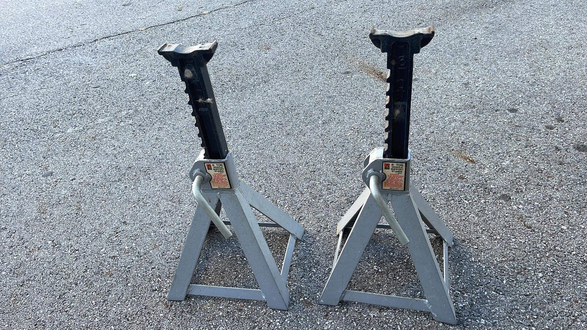 Jack stands 6 tons