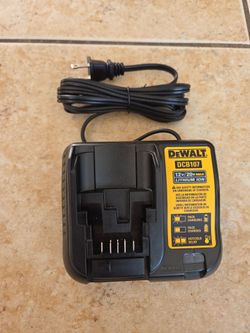 DeWalt DCB107 12V/20V Max Battery Charger (open box)