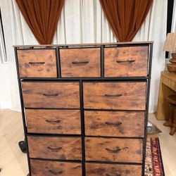 11 Drawer Chest of Drawers, Rustic Brown