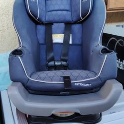 GRACO RECLINE TODDLER CARSEAT 