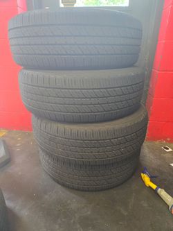 4 Kumho 225/65/17