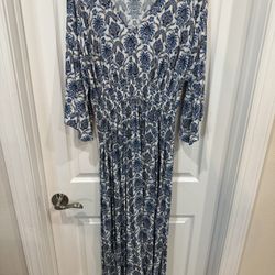 Women’s Dress INC XL 