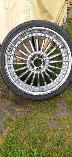 Set of 4 five lug universal rims