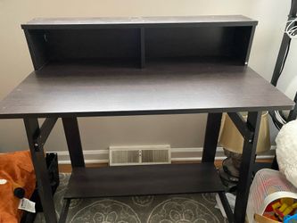 Desk - Perfect Condition