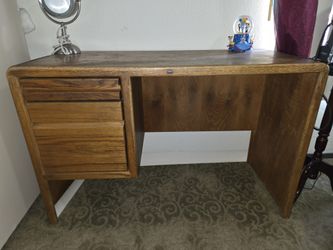 Small desk