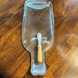 CLEAR Glass BOTTLE Serve CHEESE Hors d'oeuvres BOARD w/Cutter Spreader