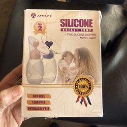 Silicone breast pump