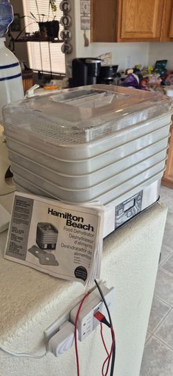 Dehydrator