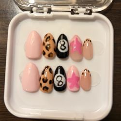 Handmade Press On Nail Set Size Small 