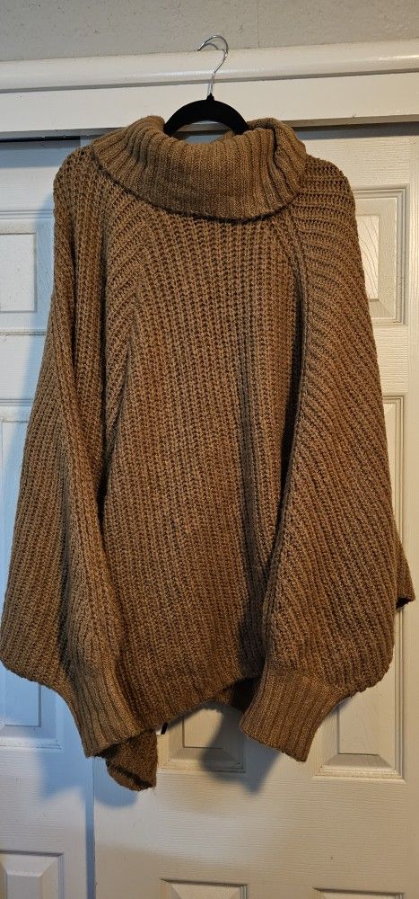 Torrid Size 1/2 Chunky Turtleneck Poncho