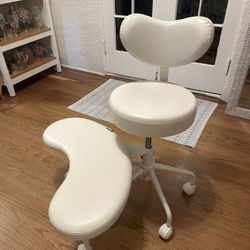 Crossed Legged Swivel Desk Chair (pipersong Faux Leather)