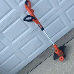 Black & Decker Weedwhacker 14 Inch