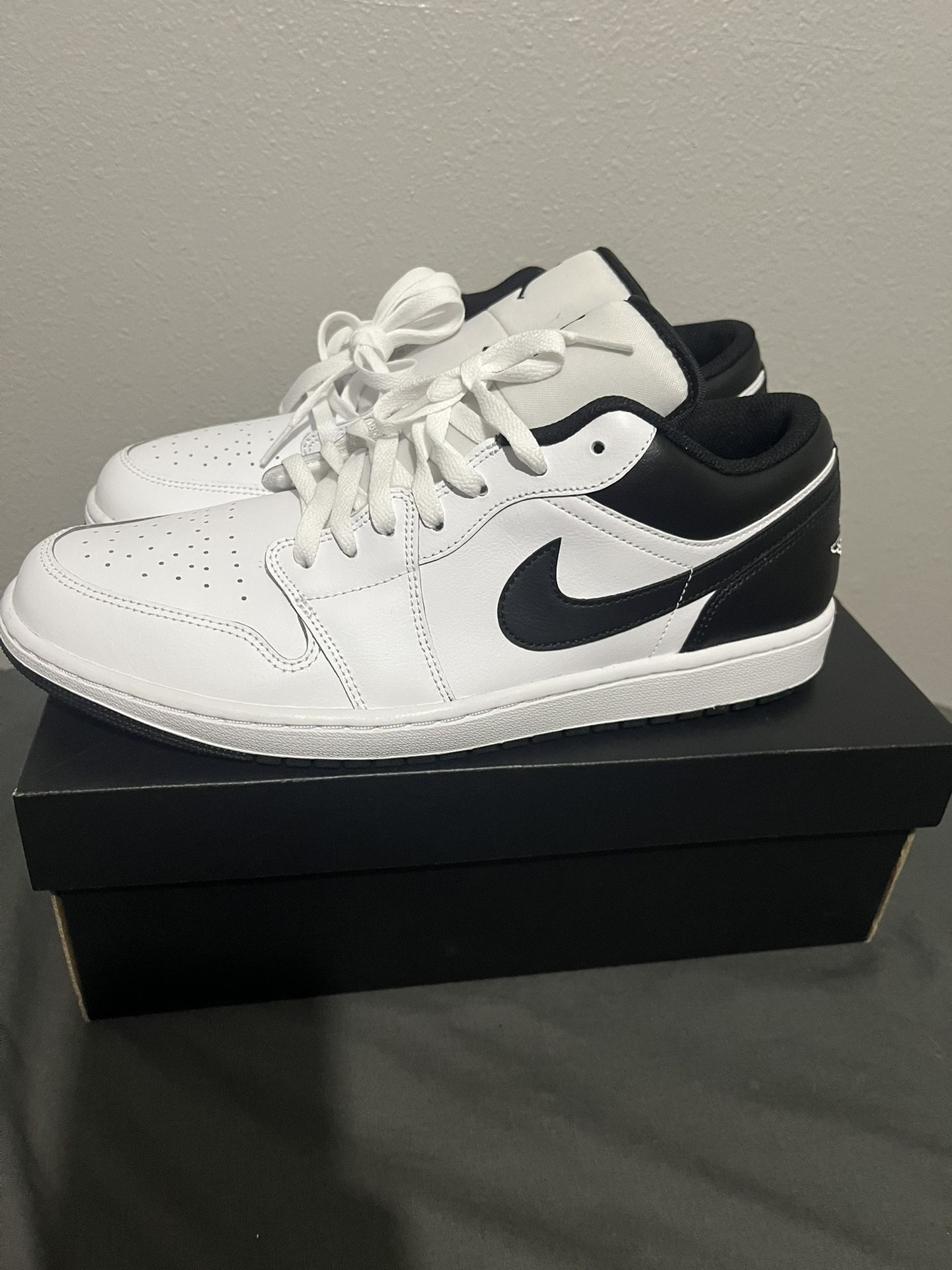 Jordan 1 Low Size 13(brand New)