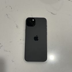 iPhone 15 Plus