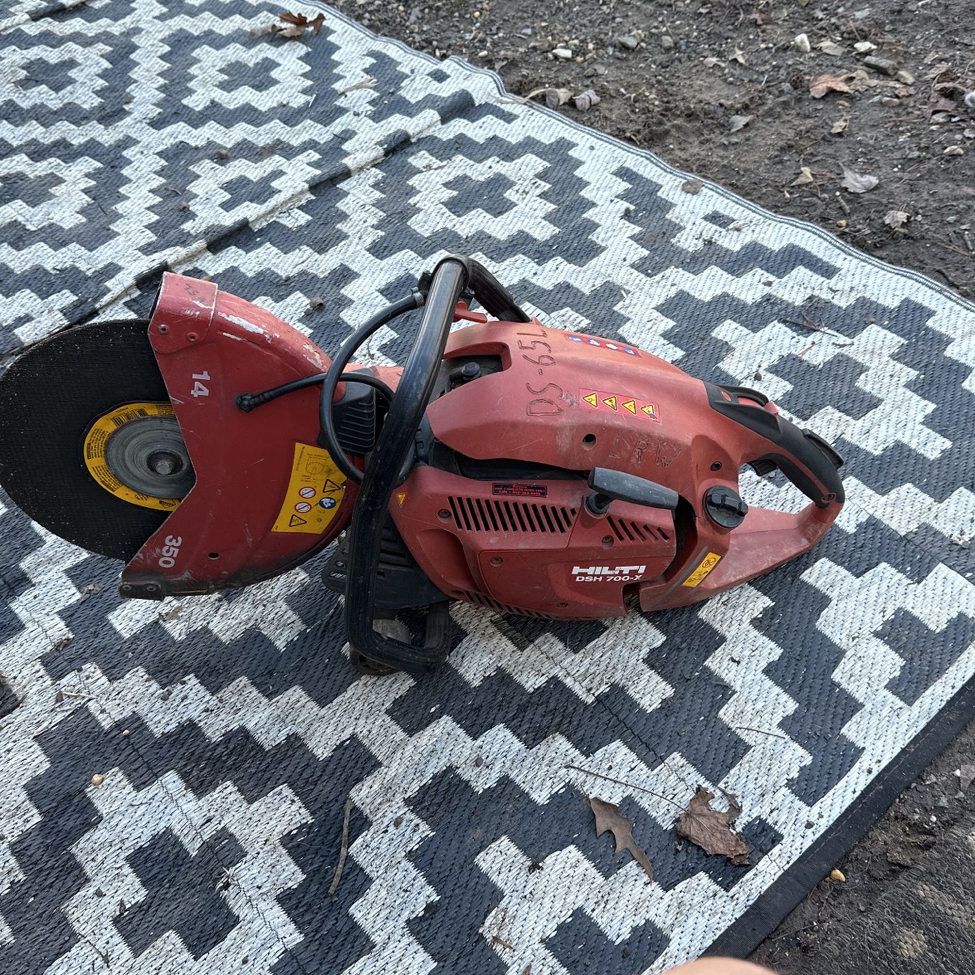 Gas powered Concrete Saw