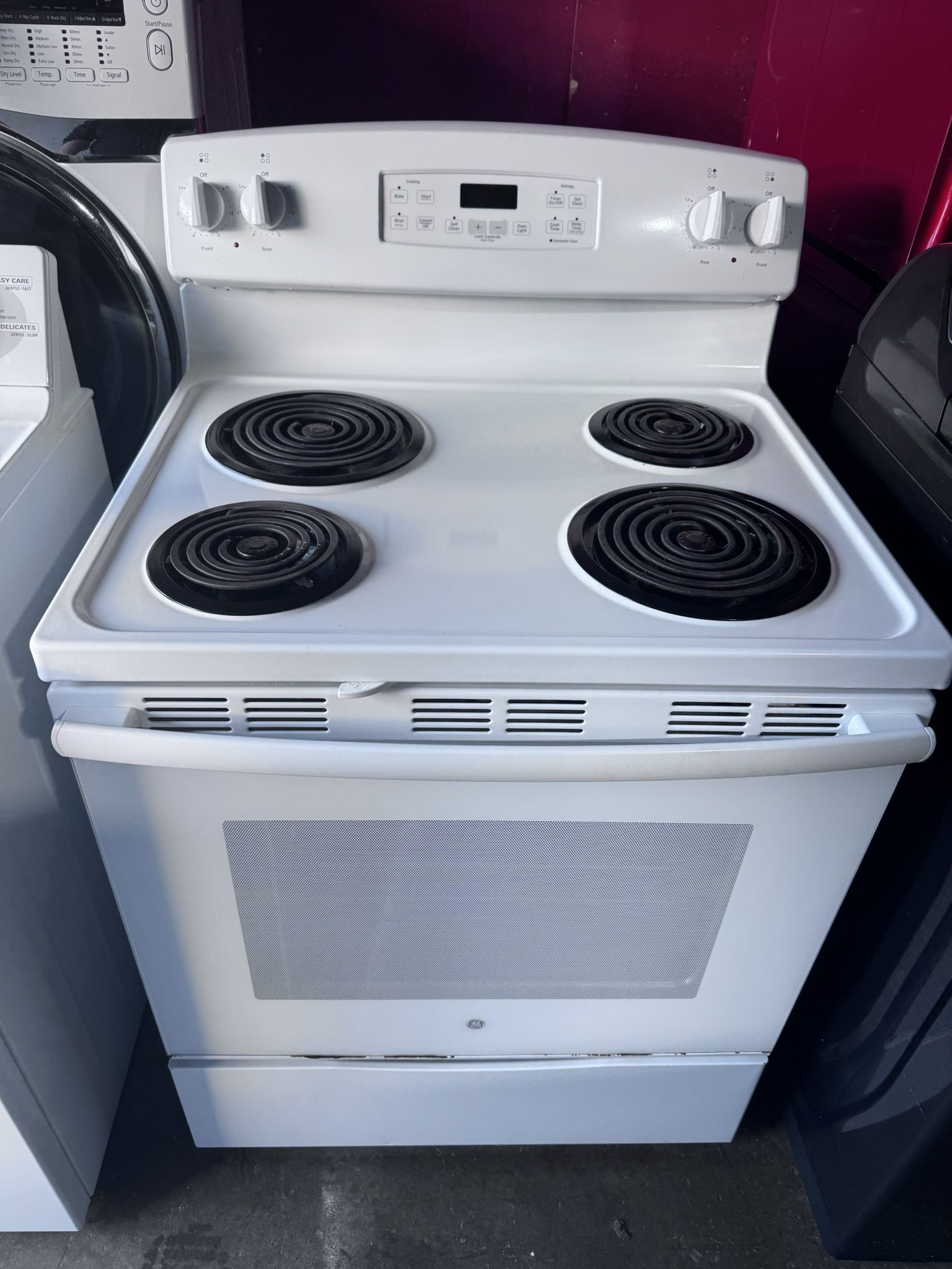 Ge Stove Electric White