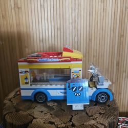 LEGO Ice Cream Truck – Rebuild / Parts Lot

$20