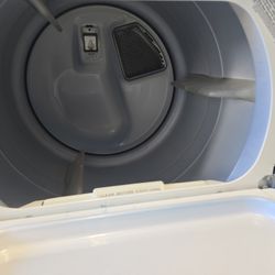 WASHER AND DRYER SET 