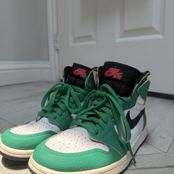 Jordan 1 Retro High Lucky Green Size 7