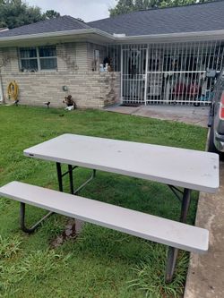 2 picnic table 6ft $150 for both or $80 each one