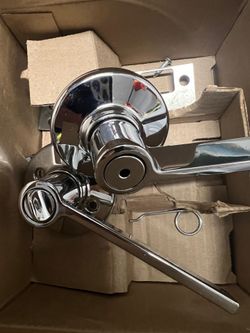 Kwikset Door handle with lock keyless push button Polished Chrome