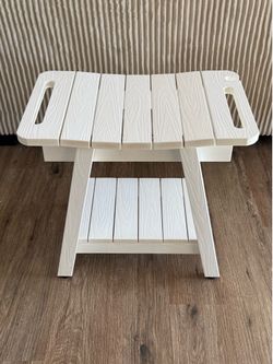 Shower bench white wood grain look