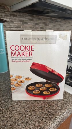NEW BELLA Cucina Cookie Maker - Electric Nonstick Cookie Baker