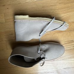 Clark’s Originals Men’s  Desert Boots Sz 10.5