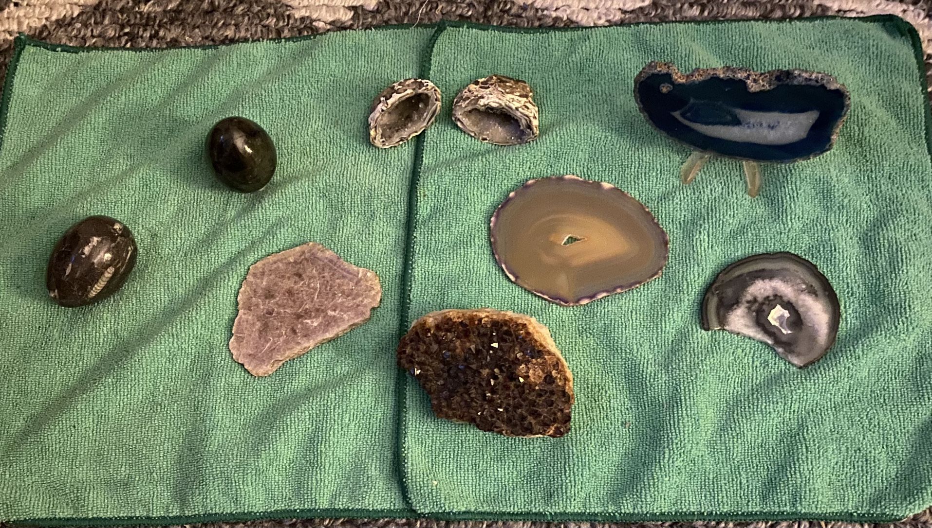 Different Types Of Crystal Rock And Eggs