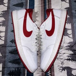 Jordan 1 Low Size 10.5 Red And White 