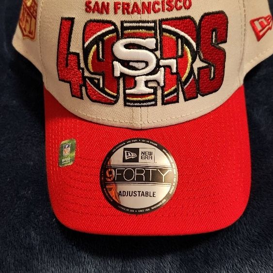 San Francisco 49ers snapback hat black and gold for Sale in San Jose, CA -  OfferUp