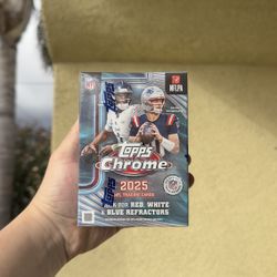 2025 Topps Chrome Football Blaster Value Box