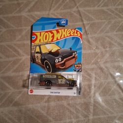 Hot Wheels Treasure Hunt 