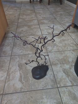 Jewelry holder