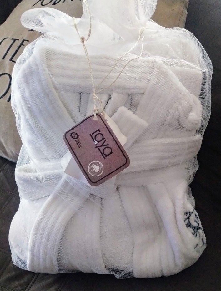 Men's Plush White Cotton Robe