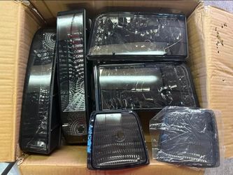 92-96 Ford Bronco/F-150-F-350 Headlights Faros Calaveras Micas Luces Lamps