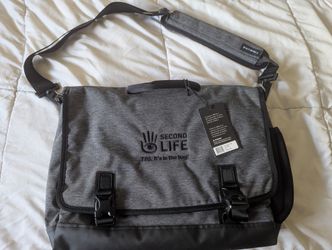 **Timbuk2 Closer Laptop Briefcase – “Second Life” Edition**