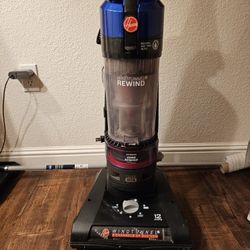 Hoover Bagless Vacuum 