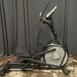 Sole E20 Elliptical Machine. FREE DELIVERY!