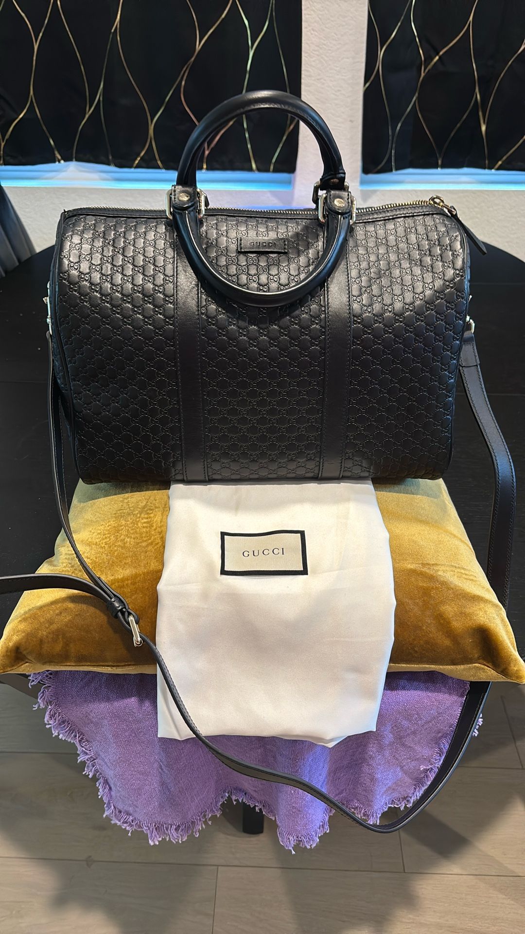 Gucci Shuffle Bag - Authentic New