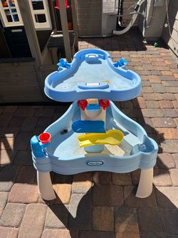 Little tikes water table