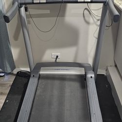 PRO FORM Treadmill. Works Fine. Space Saver/ Foldable 