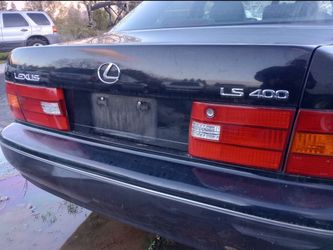 For Parts - 1999 Lexus LS400