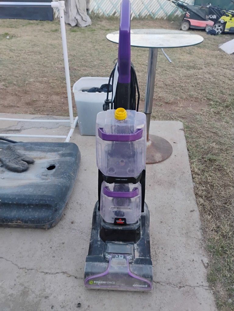 Bissell Carpet Cleaner