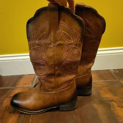 Ladies Cowboy Boots