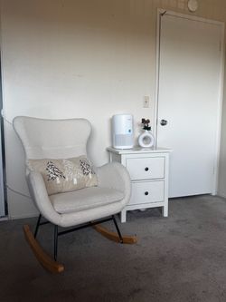 Rocking chair