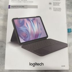 Logitech Combo Touch Keyboard Case for Apple iPad Pro 11-inch (M4)